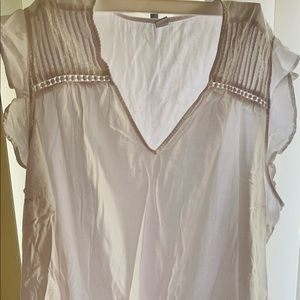 Like new rarely worn white blouse